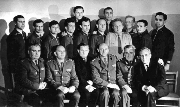 Первый в мире планетоход