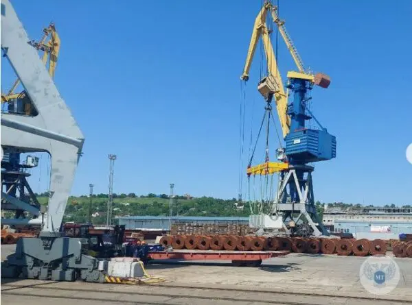 Очередная поставка строительных грузов из Ростова-на-Дону в порт Мариуполь