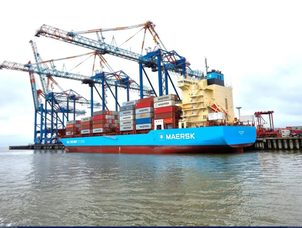 Maersk поставит 16-тысячник на метаноле на трейд Азия – Европа
